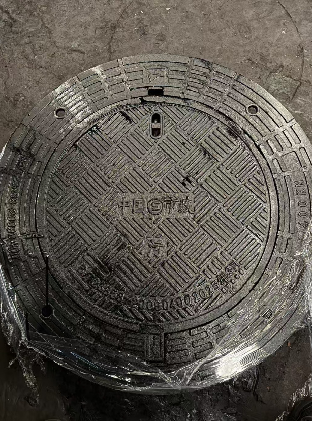 贵港球墨铸铁防沉降井盖展示